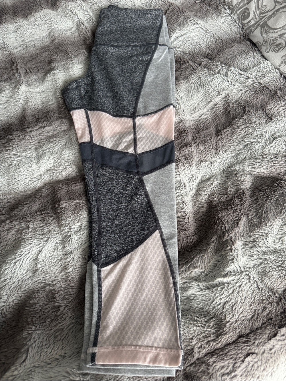 Zella Gray and Light Pink Colorblock Leggings